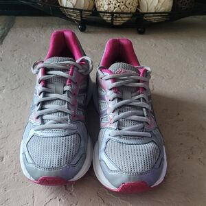 Size 7.5 Asics Jolt T7K8N Gray Pink Women's Sneakers